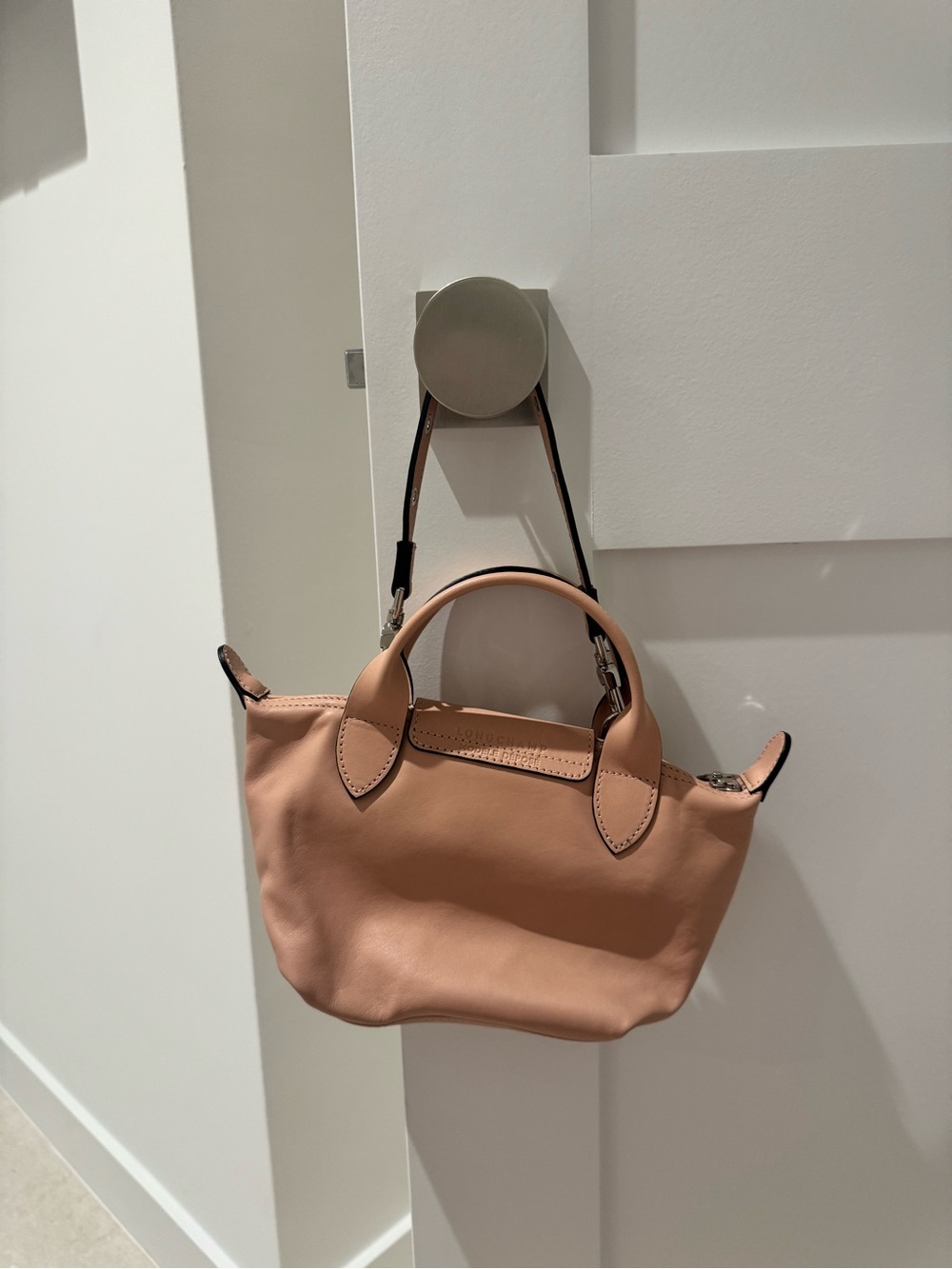 Longchamp Women's Pink Oeillet X-Small Shoulder Bag - Picture 6 of 13